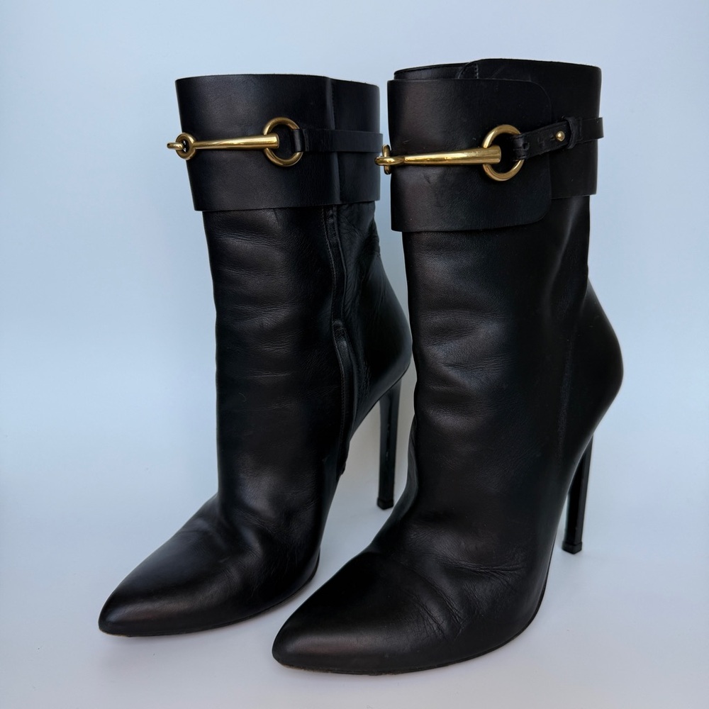 SOLD. Gucci Ursula Black Leather Horsebit Ankle Boots Size US 8